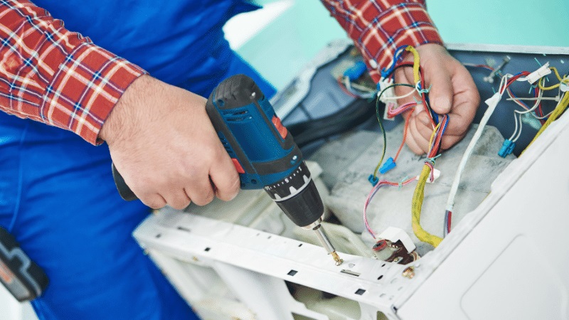 Balçova Altus Altus çamaşır makinesi kart tamiri – Su almama arızası orijinal parça ile giderildi. - Teknik servis örneği